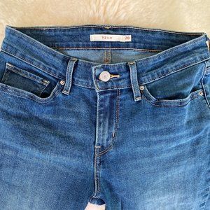 Levis 712 SLIM 28 womens
